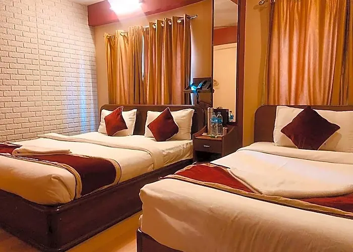 Oyo 174 Shiva Shankar Hotel